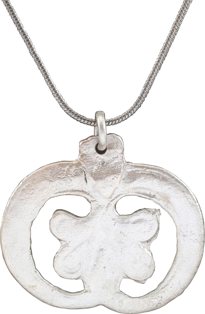 MEDIEVAL SCANDINAVIAN WOMAN’S PENDANT NECKLACE 12TH-13TH CENTURY - Fagan Arms