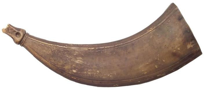 18th CENTURY EUROPEAN OR AMERICAN POWDER FLASK - Fagan Arms