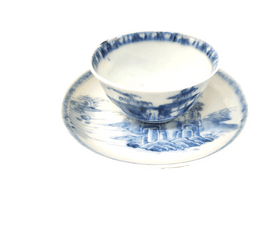 CHINESE EXPORT TEA BOWL AND SAUCER FROM THE NANKING CARGO