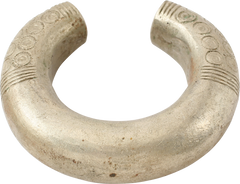ASHANTI WOMAN'S FIGHTING BRACELET - Fagan Arms