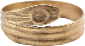 EGYPTIAN REVIVAL MAN’S RING, SIZE 12 1/4