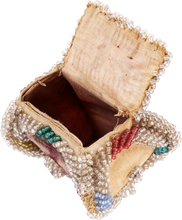 IROQUOIS INDIAN BEADED WHIMSY BOX, C.1900-10