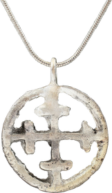 CRUSADER'S CROSS PENDANT NECKLACE, 11TH-13TH CENTURY