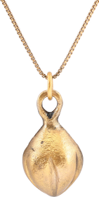 ANCIENT ROMAN SHELL PENDANT NECKLACE C.100-350 AD