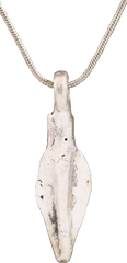 FINE GREEK ARROWHEAD PENDANT NECKLACE, C. 8TH-3RD CENTURY BC - Fagan Arms