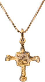 EUROPEAN CONVERT'S CROSS NECKLACE 9TH-10TH CENTURY
