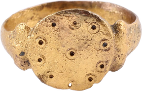 EARLY MEDIEVAL RING 8, 7TH-11TH CENTURY AD 9 3/4