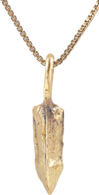 HELLENISTIC GREEK ARROWHEAD PENDANT NECKLACE, 300-100 BC