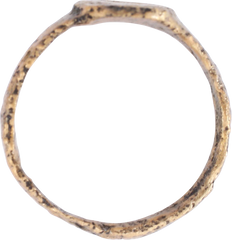 MEDIEVAL ENGLISH WOMAN’S RING