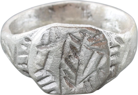 MEDIEVAL EUROPEAN RING, 900-1200 AD, SIZE 4 ¾
