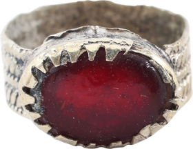 EASTERN EUROPEAN GYPSY MAN’S RING, SIZE 9 ¼