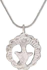 MEDIEVAL EUROPEAN WOMAN’S PENDANT NECKLACE C.1250-1450