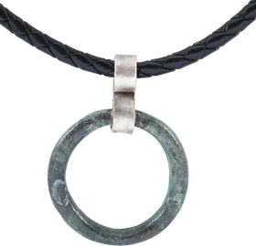 CELTIC PROSPERITY RING NECKLACE, C.400-100 BC