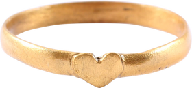 ENGLISH SWEETHEART OR WEDDING RING, TUDOR PERIOD, SIZE 10
