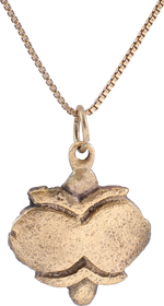SCANDINAVIAN HEART PENDANT NECKLACE, 11TH-12TH CENTURY AD