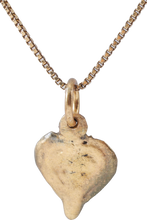 VIKING HEART PENDANT NECKLACE, C.950-1050 AD