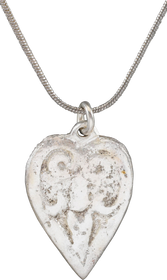 VIKING HEART PENDANT NECKLACE, C.950-1050 AD