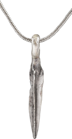 ROMAN TRIANGULAR ARROWHEAD NECKLACE, 100BC-100AD