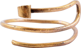 VIKING GILT HAIR RING. 10TH-11TH CENTURY AD