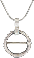 VIKING PROTECTIVE BROOCH, 850-1050 AD - Fagan Arms
