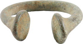 ENGLISH SLAVE TRADE BRACELET, C.1700-1820