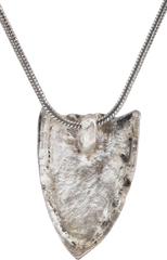 MEDIEVAL EUROPEAN WOMAN’S PENDANT NECKLACE C.1350-1600 - Fagan Arms
