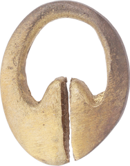 IFUGAO (PHILIPPINES) HEADHUNTER'S CHARM, C.1850