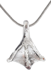 FINE VIKING SORCERER'S AMULET NECKLACE, 10TH-11TH CENTURY AD