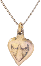 VIKING HEART PENDANT NECKLACE, C.950-1050 AD