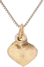 FINE VIKING HEART PENDANT NECKLACE, C.900-1050 AD