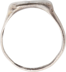 EUROPEAN CHRISTIAN RING, 1400-1600, SIZE 8 ¾ - Fagan Arms