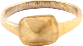 FINE ROMAN PROSTITUTE'S RING, C.100-300 AD, SIZE 8 3/4