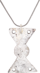 ROMAN LEGIONARY’S SWORD BELT MOUNT NECKLACE, EARLY-MID 4TH CENTURY AD - Fagan Arms
