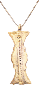FINE ROMAN LEGIONARY’S SWORD BELT MOUNT NECKLACE LATE 4TH CENTURY AD