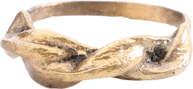 FINE VIKING WARRIOR’S ROPED OR TWIST RING, C.866-1067 AD, SIZE 11 ¼