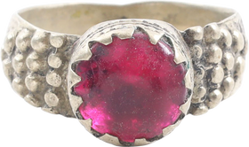 GOOD 19TH CENTURY EASTERN EUROPEAN GYPSY RING, SIZE 9 ½