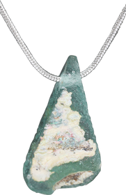 ROMAN GLASS SHARD PENDANT NECKLACE C.100-400AD