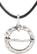 FINE VIKING PROTECTIVE BROOCH NECKLACE, 10TH CENTURY AD