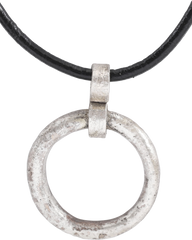 CELTIC PROSPERITY RING NECKLACE, C.400-100 BC - Fagan Arms