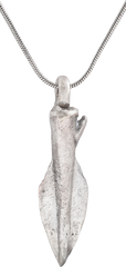 EUROPEAN BRONZE ARROWHEAD NECKLACE, 700-400 BC - Fagan Arms