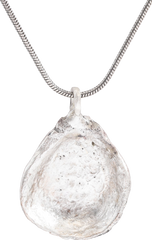 ROMAN LADY’S SHELL PENDANT NECKLANCE 1ST-4TH CENTURY AD - Fagan Arms