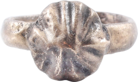 FINE ROMAN PROSTITUTE'S RING, C.100-300 AD, SIZE 2