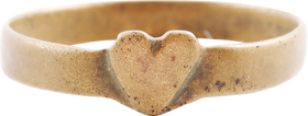 ENGLISH SWEETHEART OR WEDDING RING, TUDOR PERIOD, SIZE 8 ½