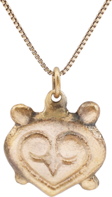 FINE VIKING HEART PENDANT NECKLACE, 11TH CENTURY