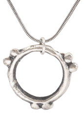 CELTIC PROSPERITY RING NECKLACE, C.300-100 BC - Fagan Arms