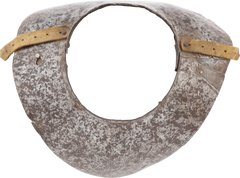 EUROPEAN GORGET C.1620-50 - Fagan Arms