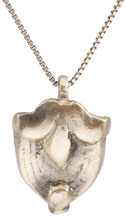 EUROPEAN LADY’S ARMORIAL PENDANT C.1700