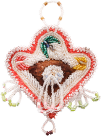 WOODLAND INDIAN BEADED HEART C.1900-20