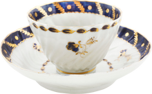 SECOND PERIOD WORCESTER TEA CUP AND SAUCER 1783-88