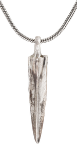 ROMAN TRIANGULAR ARROWHEAD NECKLACE, 100BC-100AD